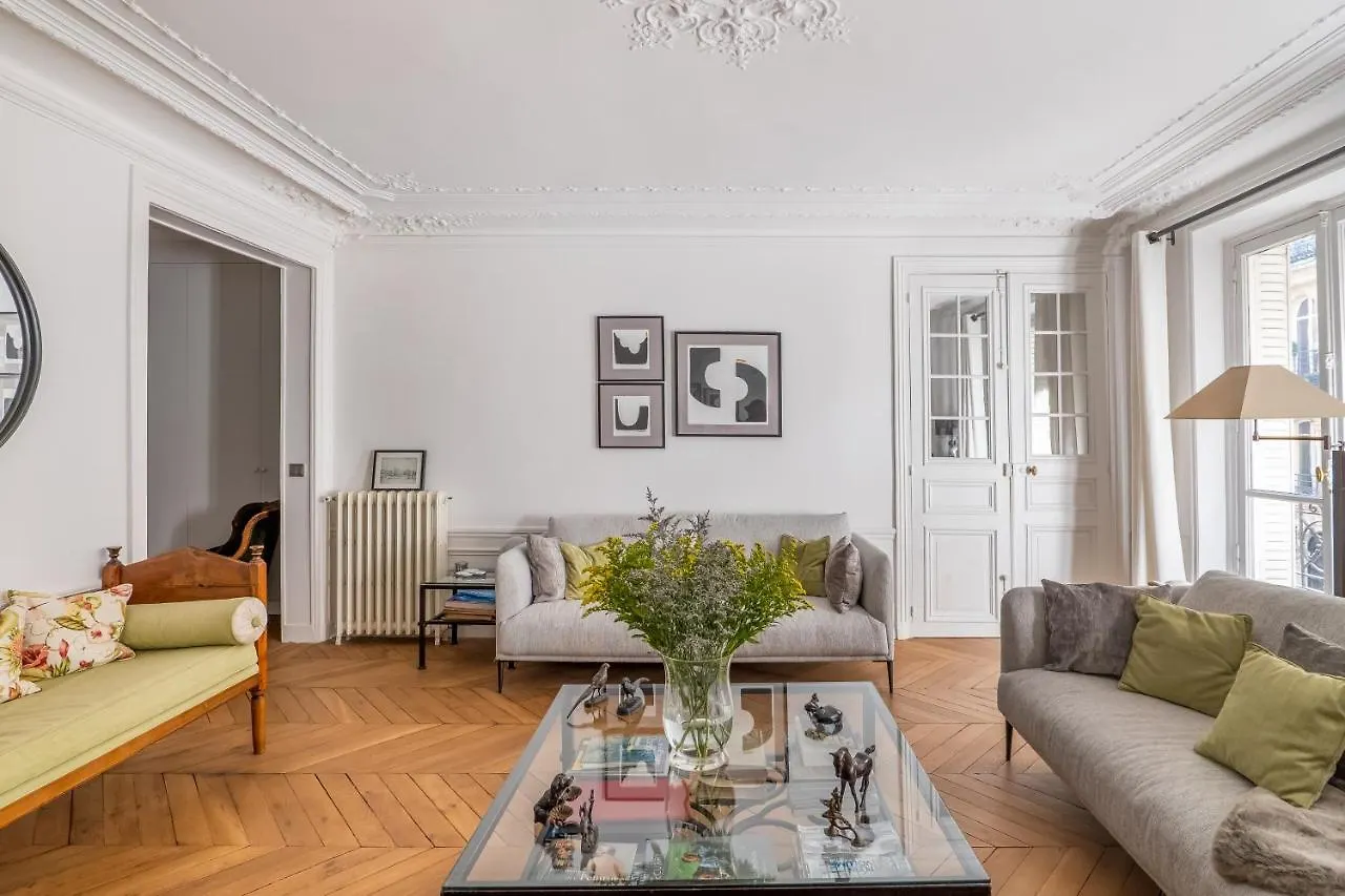 Veeve - Fresh As A Daisy Apartment Paris